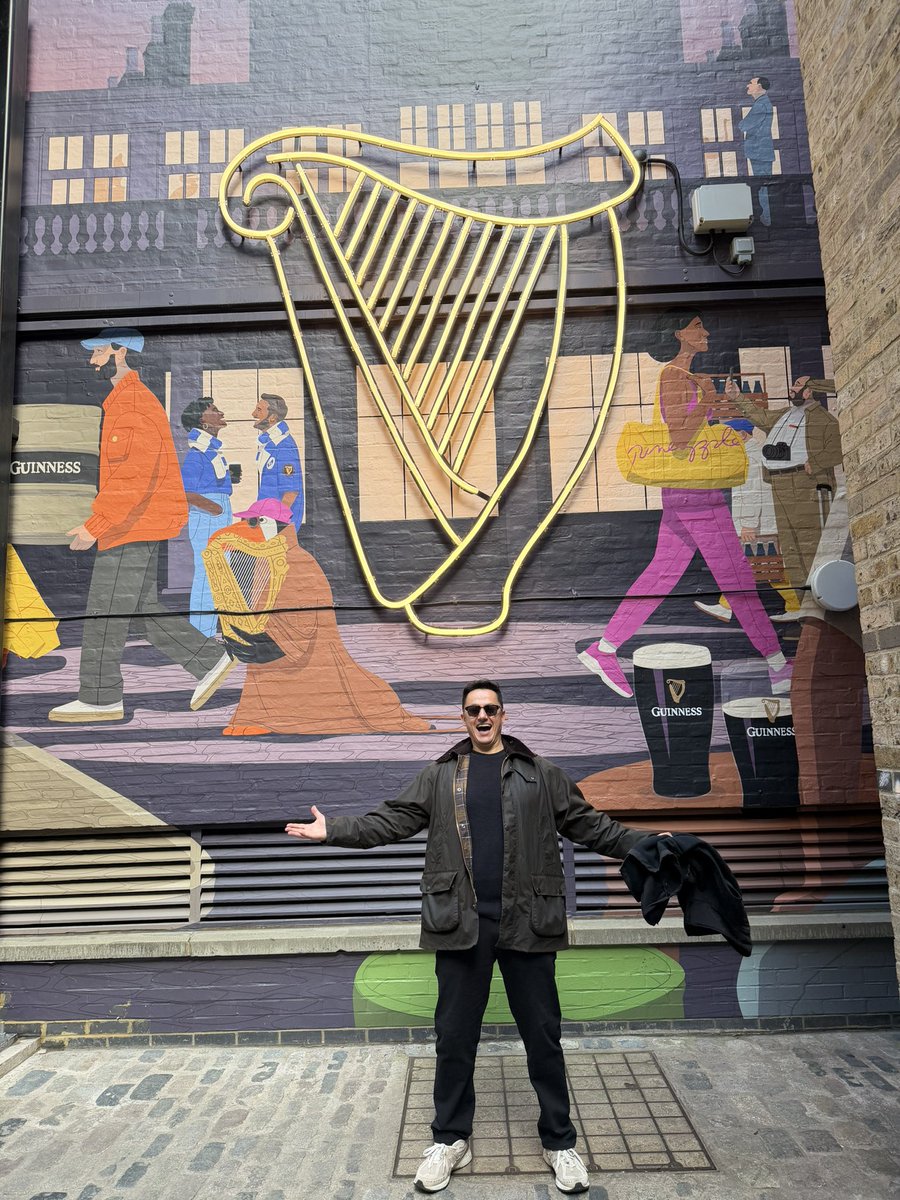 racingblogger's tweet image. 10 pints deep heading to the Emirates ☘️