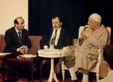 𝔻𝕖𝕒𝕕 tweet media