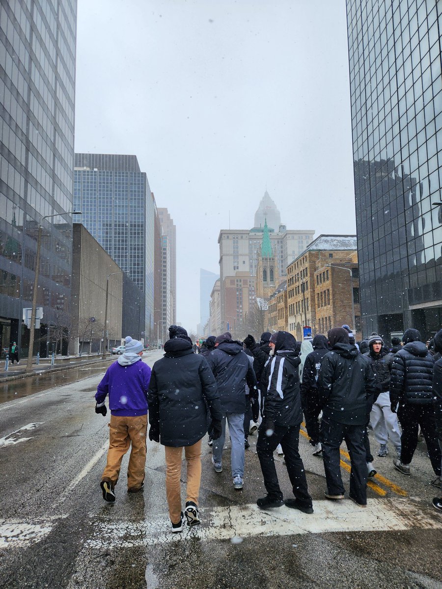 Avon Band tweet media