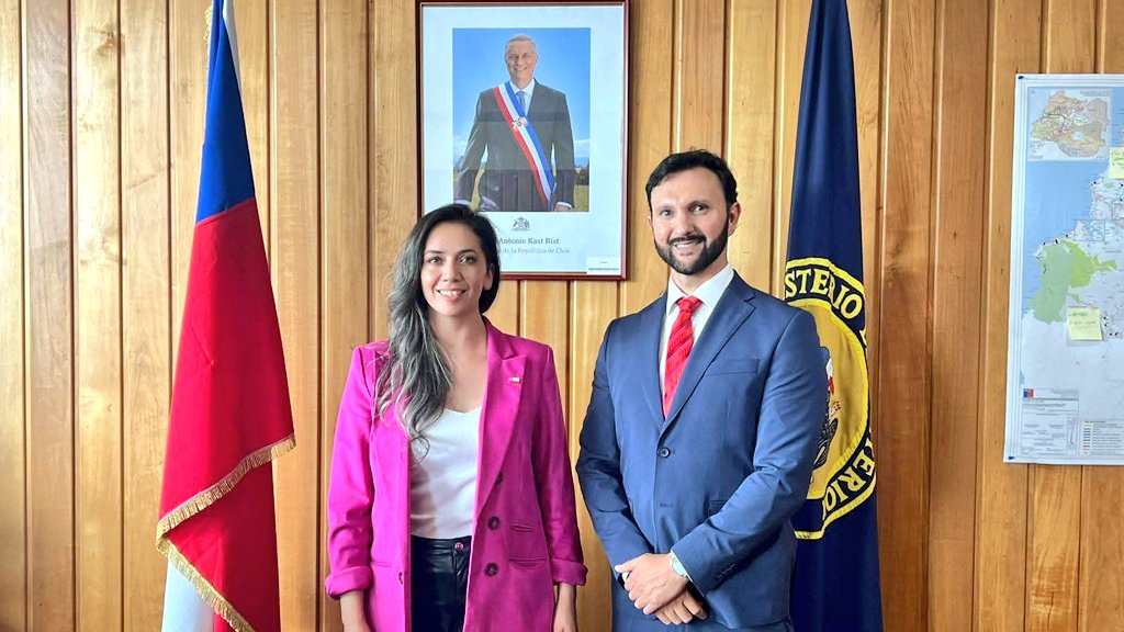 CRUCEINFORMATIVO.CL tweet media