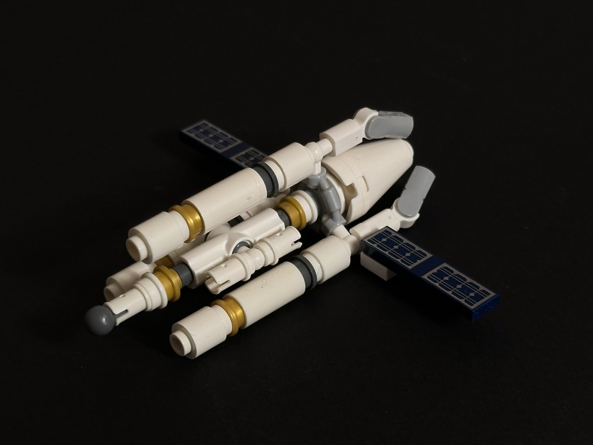 KABA@5月に神戸建築祭でレゴ展示 tweet media