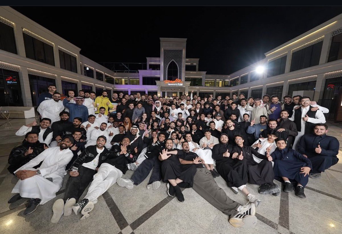 فيصل tweet media