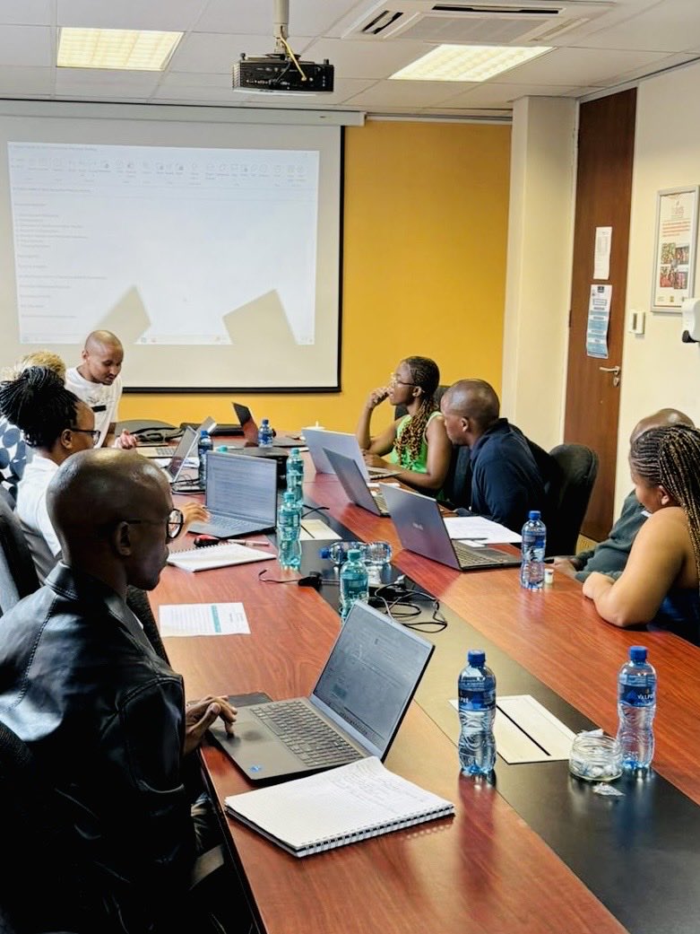 South African Union of Students tweet media