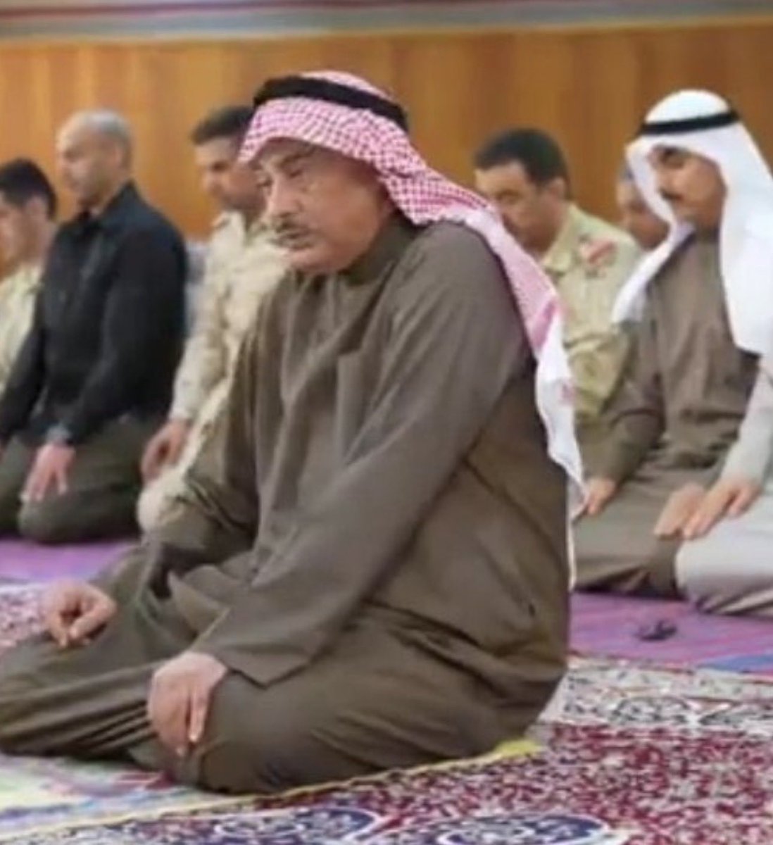 saudaldabag's tweet photo. أبيات شعر في ولي العهد الله يحفظه 
للشاعر سعد براك العازمي https://t.co/kxujMW1s1D