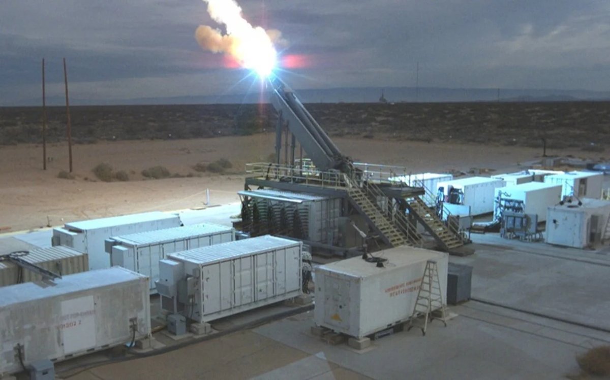 NavalDefence.gr tweet media