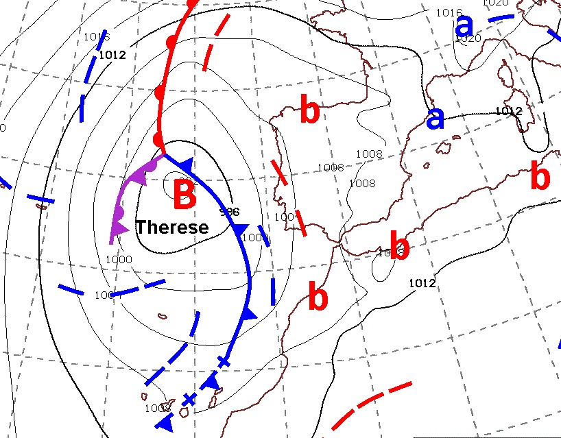 Meteohuelva's tweet photo. Mañana empezaremos a sentir los efectos de la borrasca Therese. Habrá posibilidad de chubascos en general débiles más probables de madrugada y por la mañana y en el litoral.

El jueves llegará un frente frío pero se quedará estacionario sobre el Algarve portugués. Dejará lluvias en la mitad occidental de la provincia, dejando a la oriental sin apenas agua. El viernes si habrá lluvias más repartidas.

Hacia el fin de semana la borrasca se desplazará a las Canarias a la vez que se irá rellenando por lo que la probabilidad de lluvias desciende de manera importante.