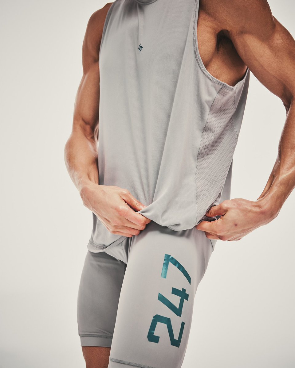 247 Represent tweet media