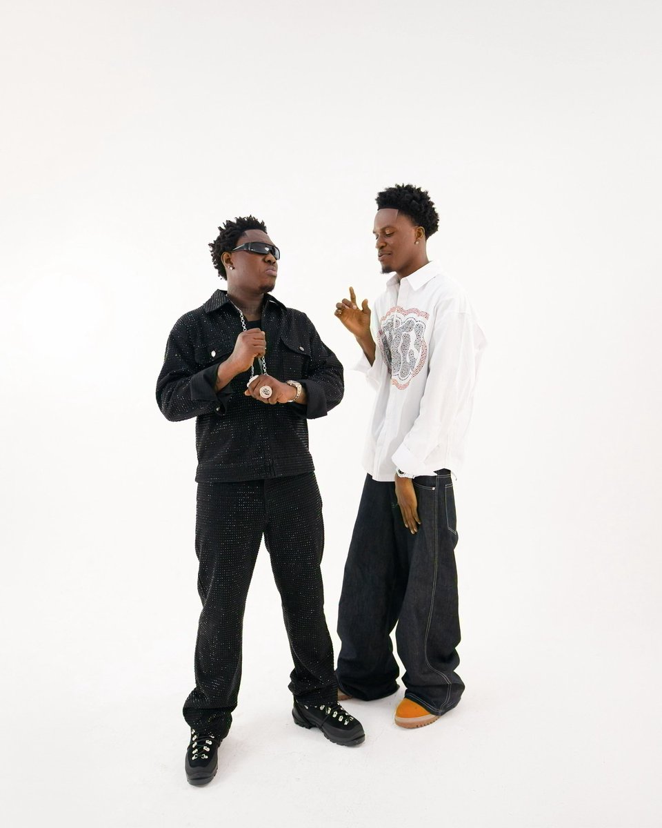 its_boymuller's tweet image. I remember the first time Zlatan Ibile heard “Guide” , He shook my hand and said, “Congratulations on your next hit song.” 🤝🎉
From that moment… the rest became history.
God bless Baba Lase forever 🙏🏾