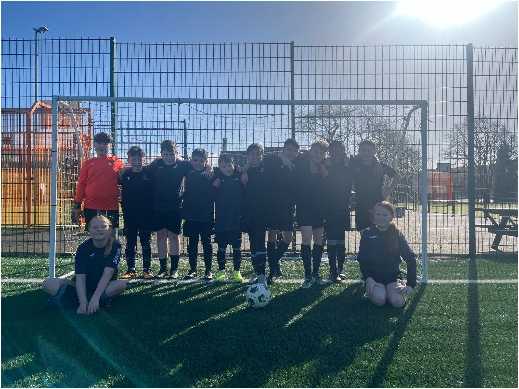 Cadle Primary School tweet media