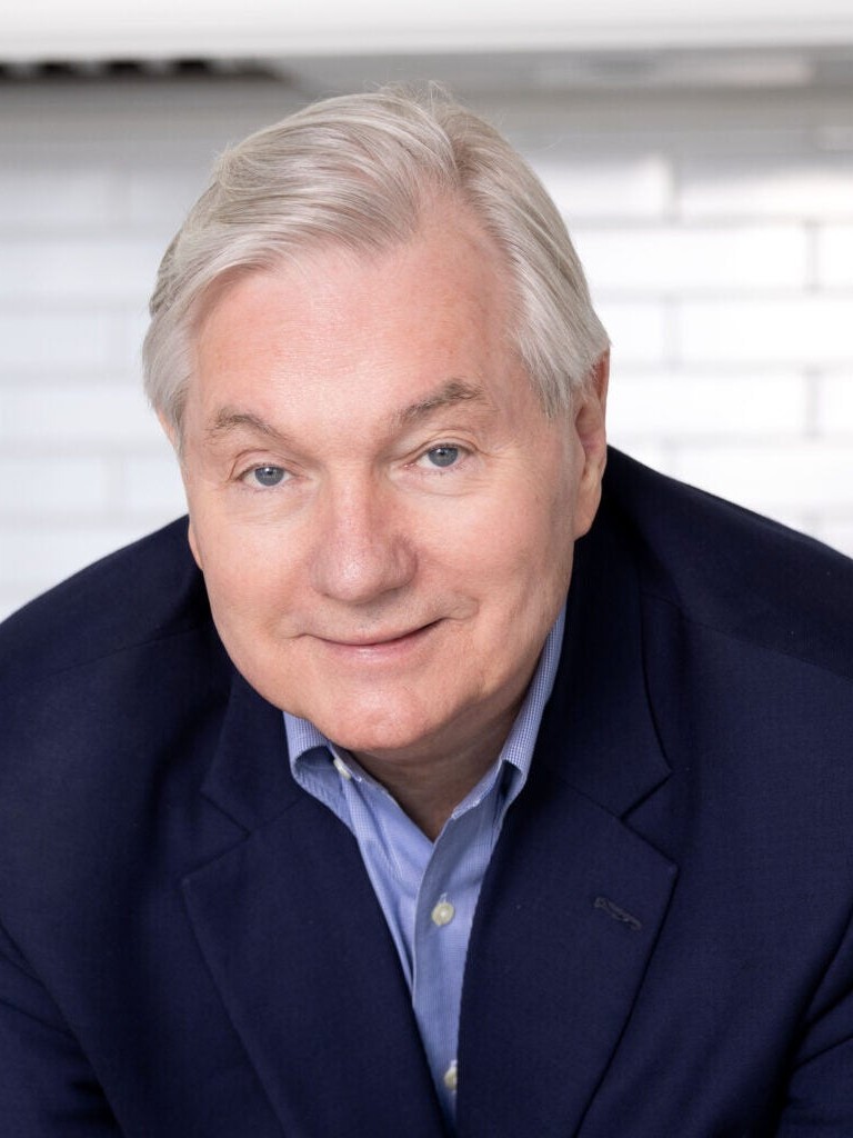 Luther College tweet media