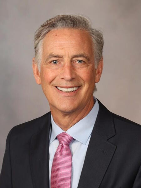 Luther College tweet media