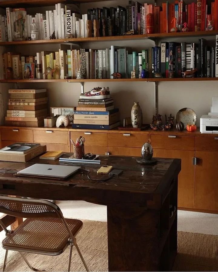 Nationalist tweet media