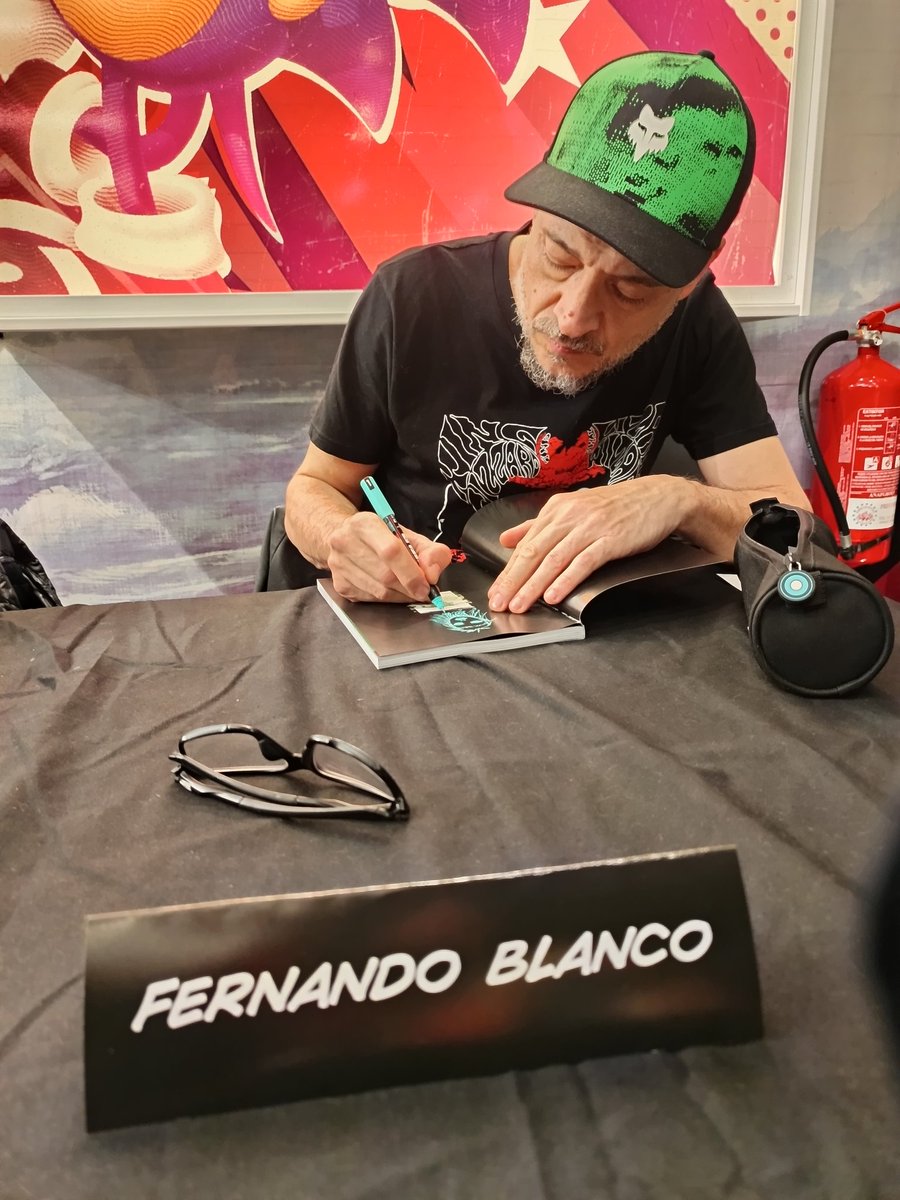 @El_Torii_Vermell tweet media