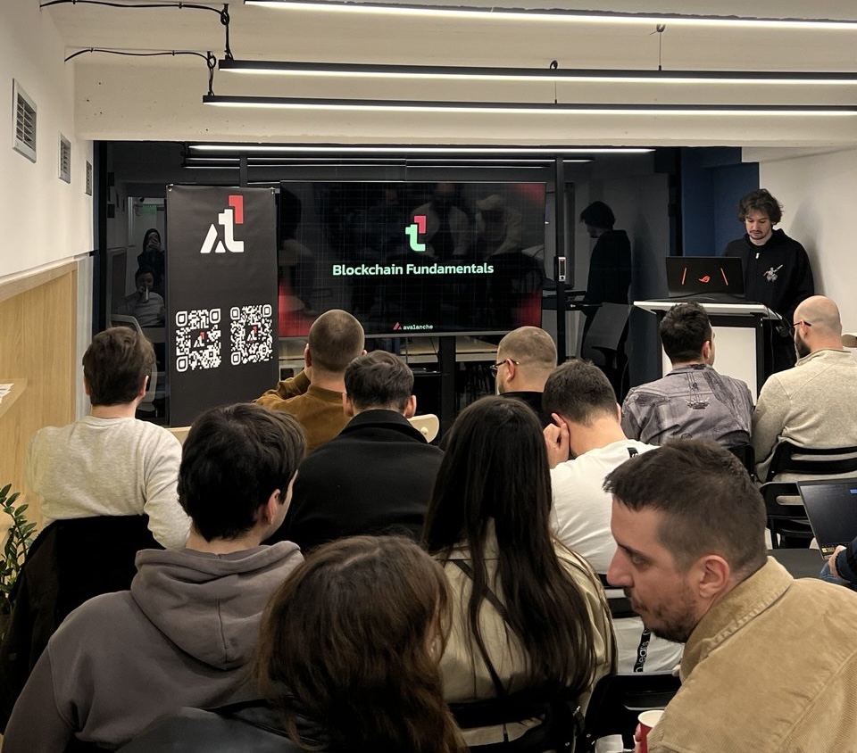 Avalanche Team1 tweet media