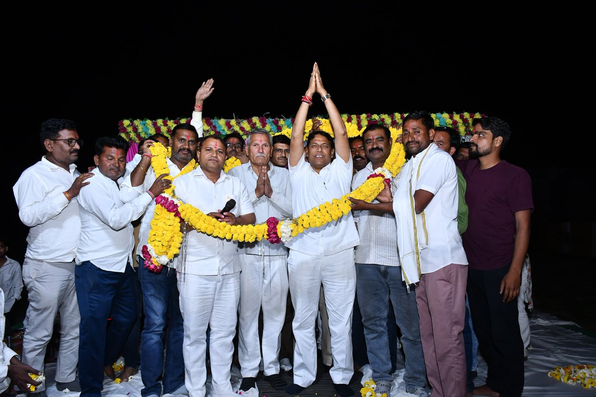 PramodBhayaINC's tweet image. मेरी विजय की डोर आमजन के आशीर्वाद से बंधी है।

📍 आभार ग्राम रायथल - धन्यवाद यात्रा!
#PramodBhaya #Anta #Mangrol