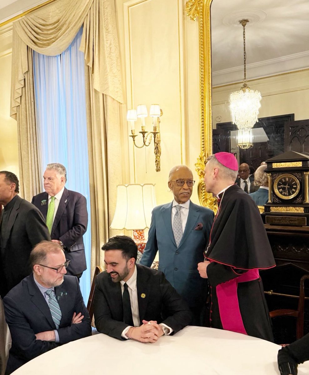 Reverend Al Sharpton tweet media