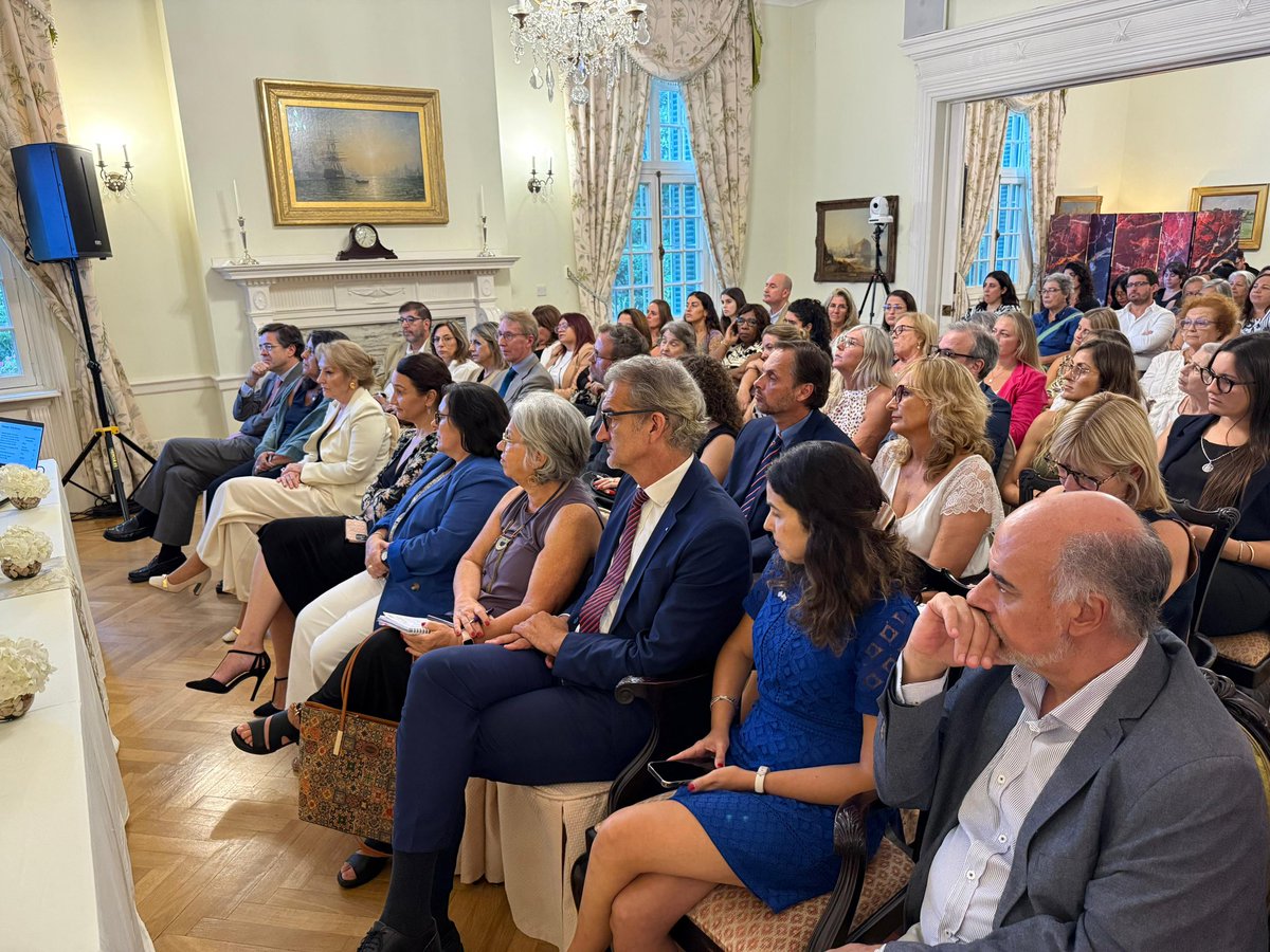 Laura Raffo tweet media