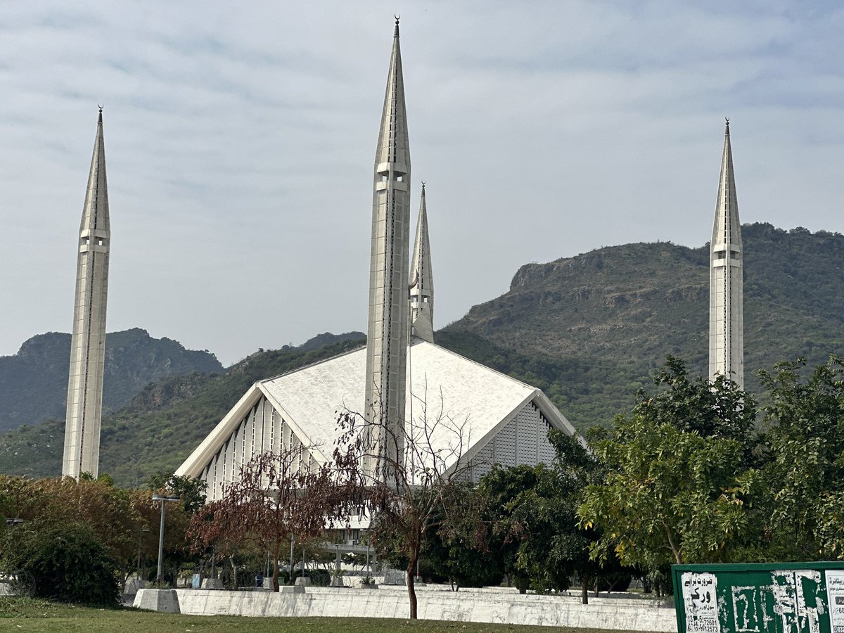 bratgirl 🇵🇰 🏏 tweet media