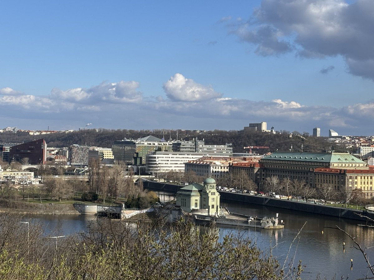 Lukrun89's tweet photo. Spring run in the Prague ๐ป๐๐ #runner #runners #running #healthlylifestyle https://t.co/a94DcV45XO