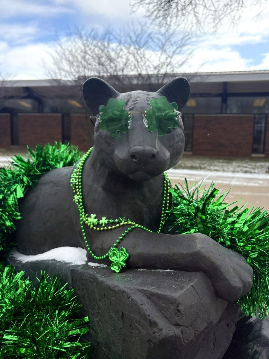 Schoolcraft College tweet media