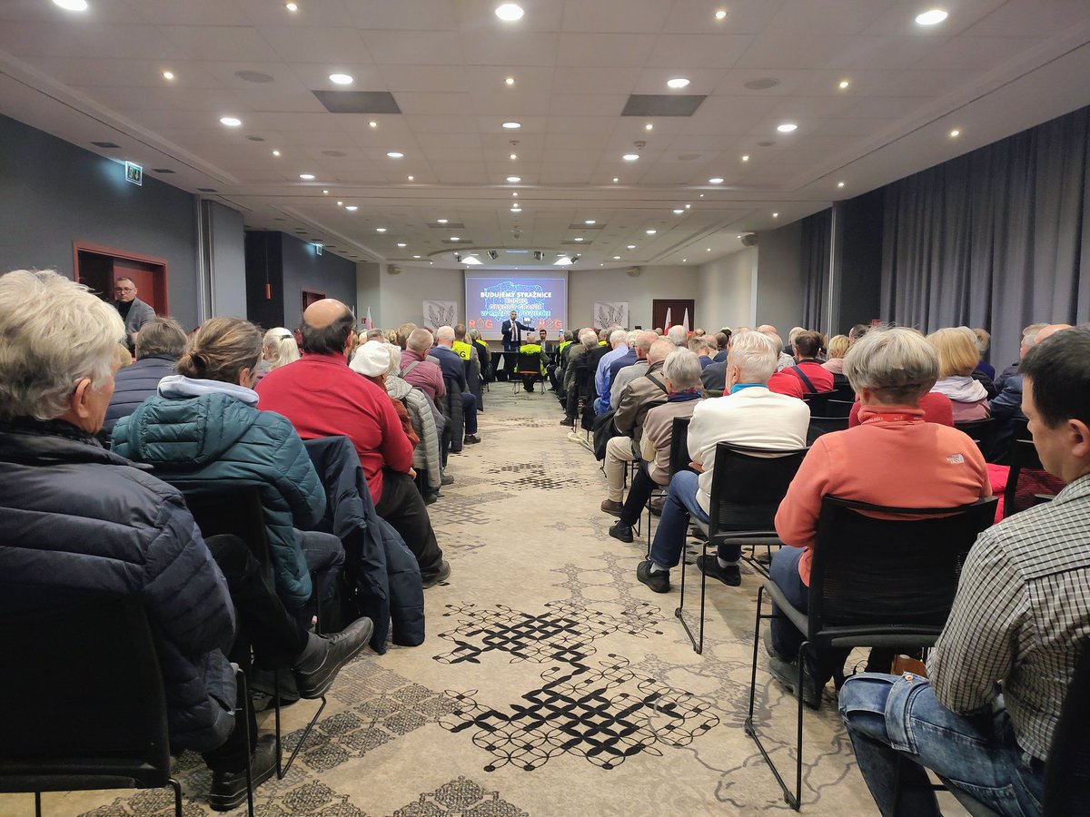 Robert Bąkiewicz tweet media