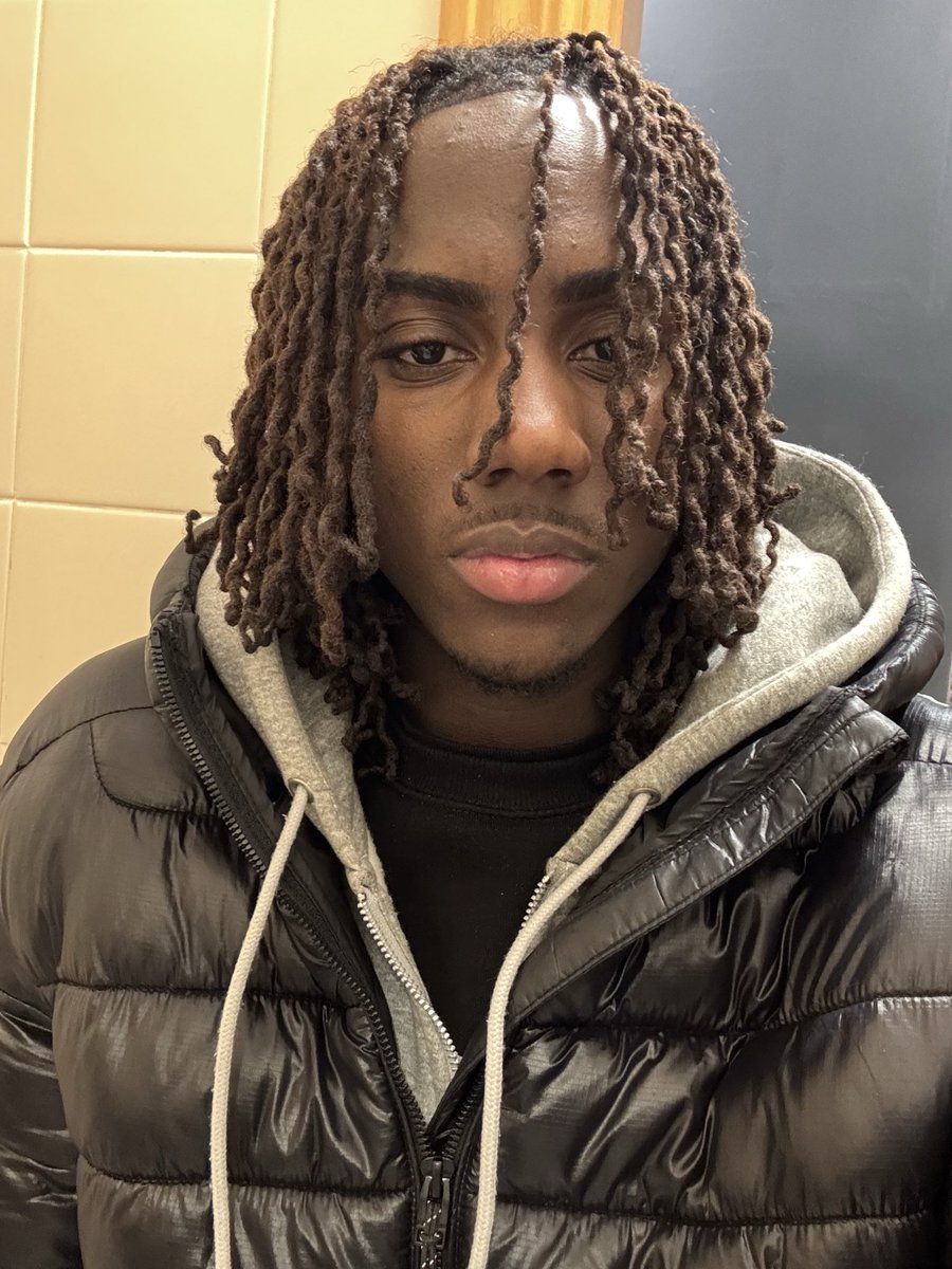 luu_4M's tweet photo. Entre dia 26-28 Dezembro

#dreads #locs #manutenção #progresso #locjourney https://t.co/wcy79hoEpp