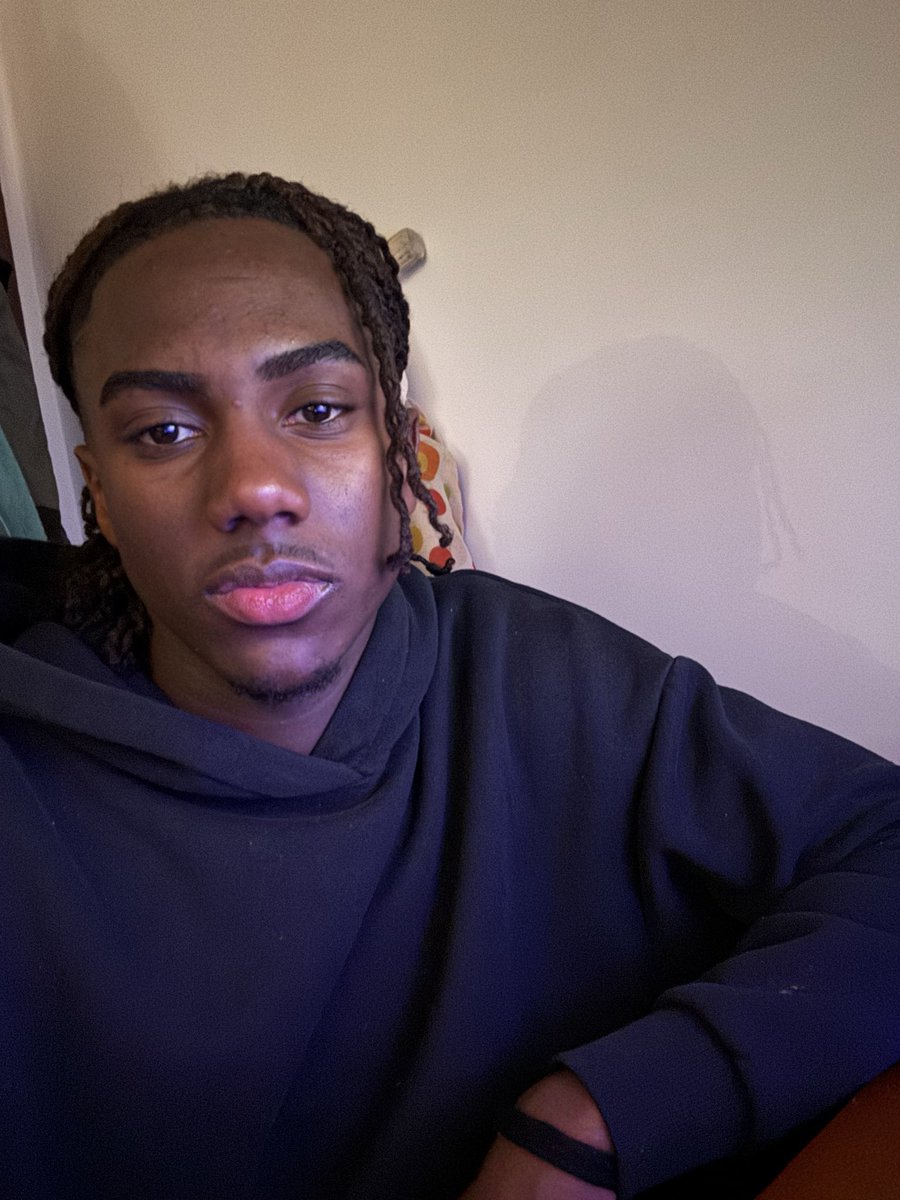 luu_4M's tweet photo. Entre dia 26-28 Dezembro

#dreads #locs #manutenção #progresso #locjourney https://t.co/wcy79hoEpp