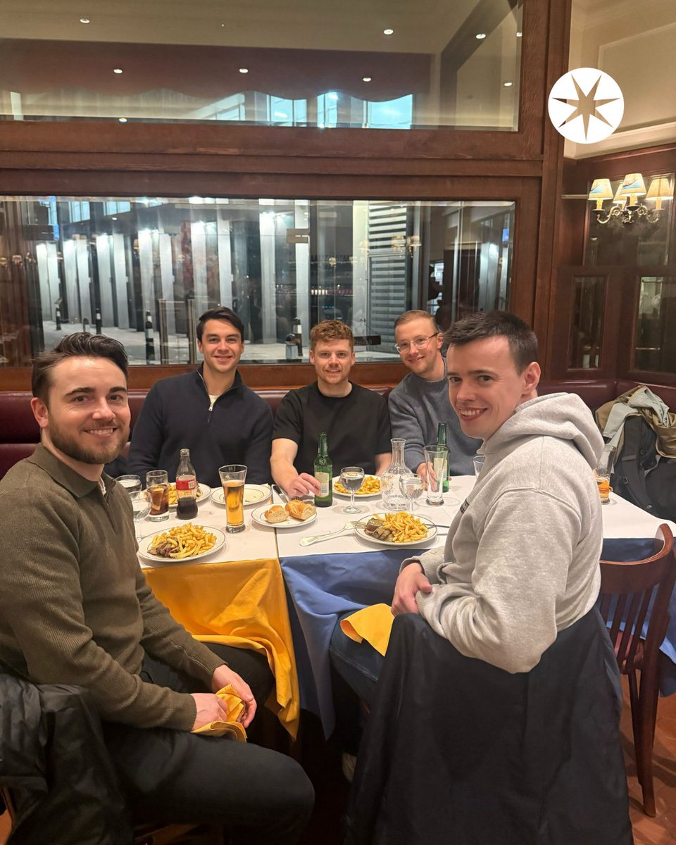 SevenPointsCap's tweet photo. Traders coming together in London, spending time at the office to share ideas, learn from each other and step away from the screens.

Relationships built here go beyond trading.

#ProprietaryTrading #TradingLife #TraderCommunity #TradingMindset https://t.co/PMKRA9biNU