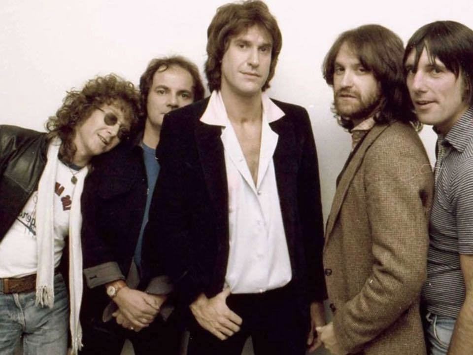 The Kinks tweet media