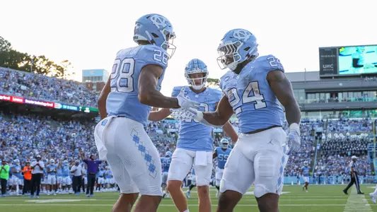 Blessed to pick up my third offer from <a href="/UNCFootball/">Carolina Football</a> 
Appreciate the opportunity! 
<a href="/BCollierPPI/">Brandon Collier</a> <a href="/PPIRecruits/">PPIRECRUITS</a> <a href="/ChadSimmons_/">ChadSimmons</a> <a href="/Andrew_Ivins/">Andrew Ivins</a> <a href="/AllenTrieu/">Allen Trieu</a> <a href="/adamgorney/">Adam Gorney</a>