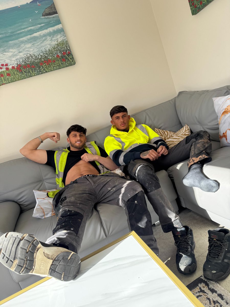 adam potter tweet media