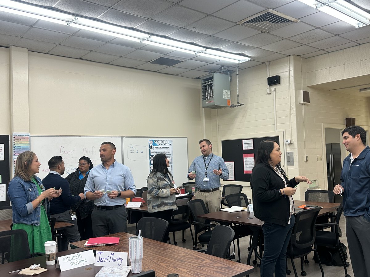 Grisel Wallace tweet media