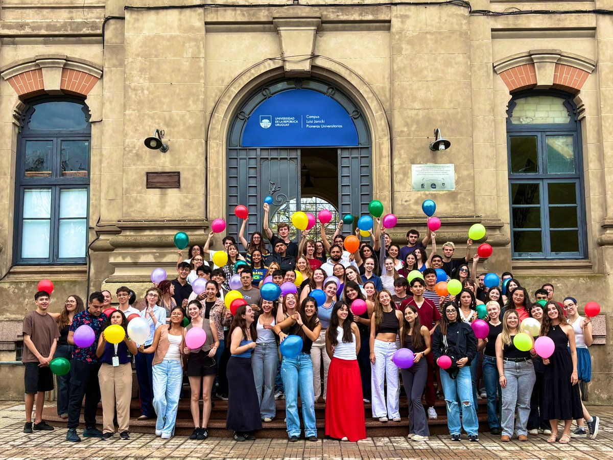 Universidad de la República tweet media