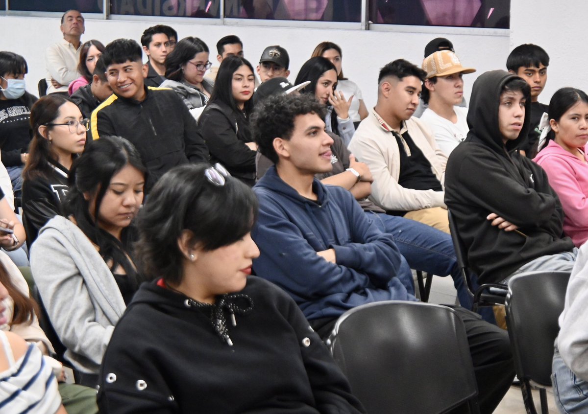 Denisse Ugalde tweet media