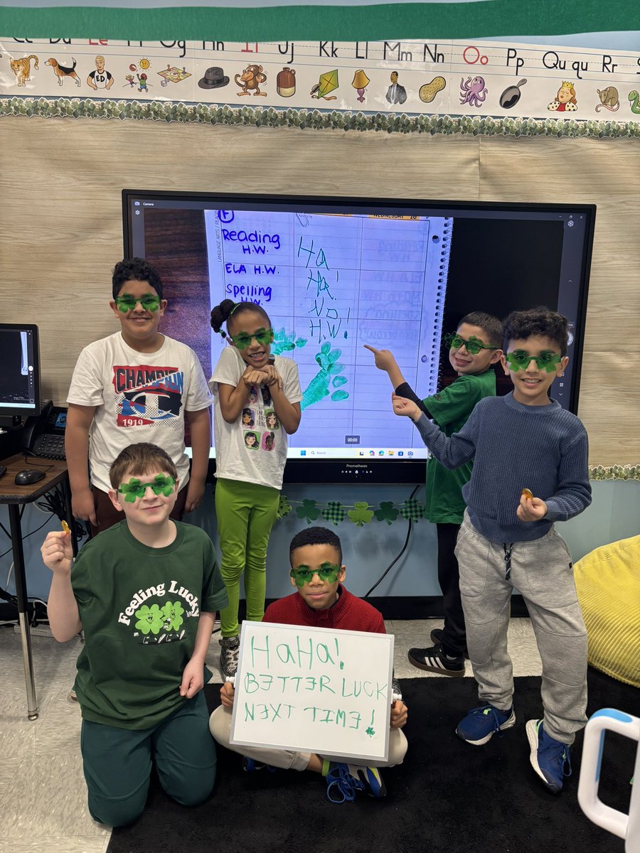 Davison Avenue tweet media