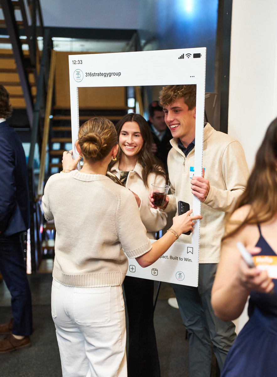 Last night was about more than an event. It was about getting 150 + builders, founders, and creators in the same room. Real conversations. Real momentum. Real people building real things. Nicholas and Elin captured that spirit well. Built to WIN.