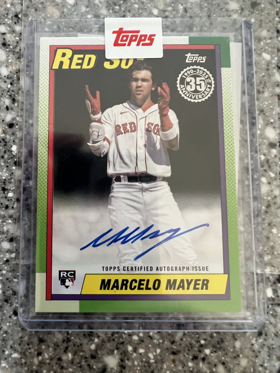 WrongRoadHoney's tweet photo. @CardPurchaser Well, it got here in a week. And what a card! #CardOfTheDay #FirstPrint https://t.co/SGR6dFXgkK
