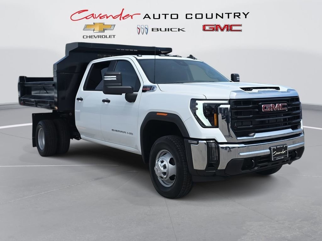 CavenderCBG's tweet photo. For businesses that need real strength, this 2025 GMC Sierra 3500 HD Chassis Cab offers professional-grade durability and dependable power built to handle the toughest job. Check out this GMC Sierra 3500 HD and more heavy-duty trucks available today: https://t.co/bYAv5rvdTc https://t.co/PjL4zoVhX9