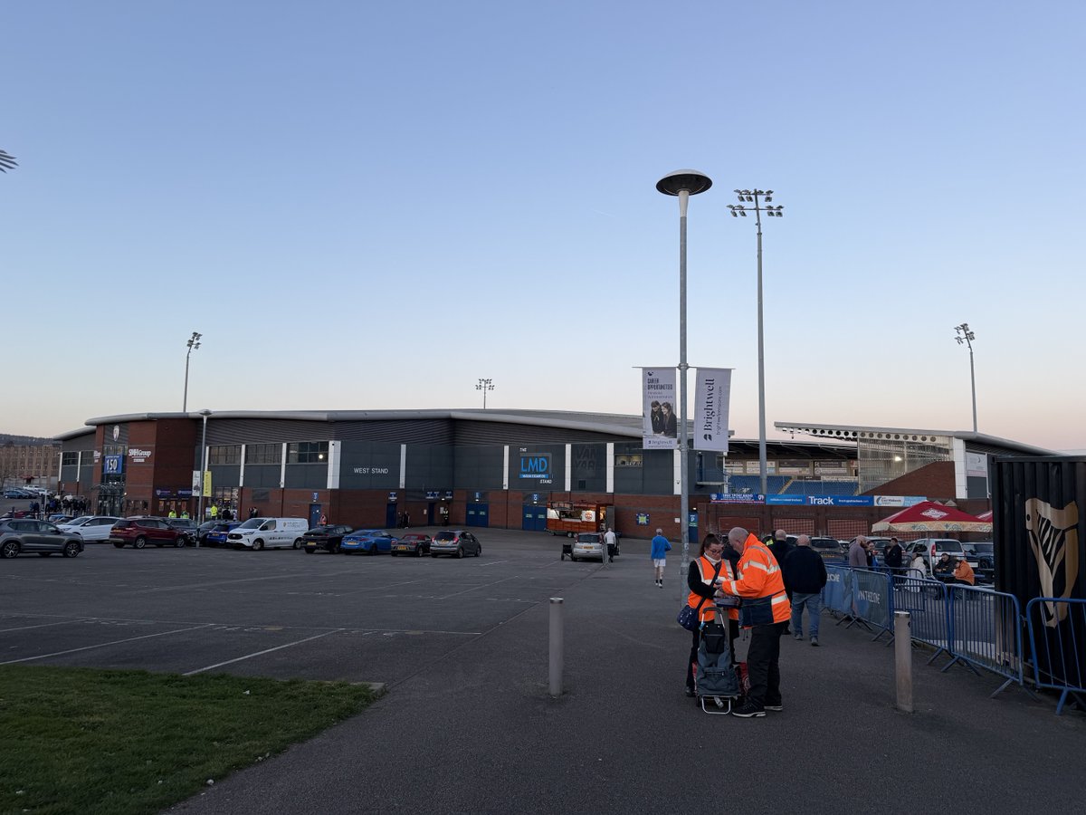 CraigOafc's tweet photo. #oafc https://t.co/QahGwKrxPB