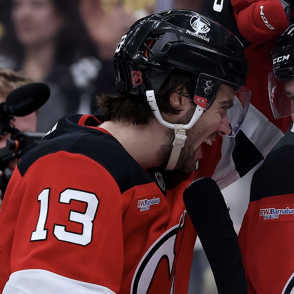 e - ¹³ faith🇨🇭˖ ࣪ tweet media