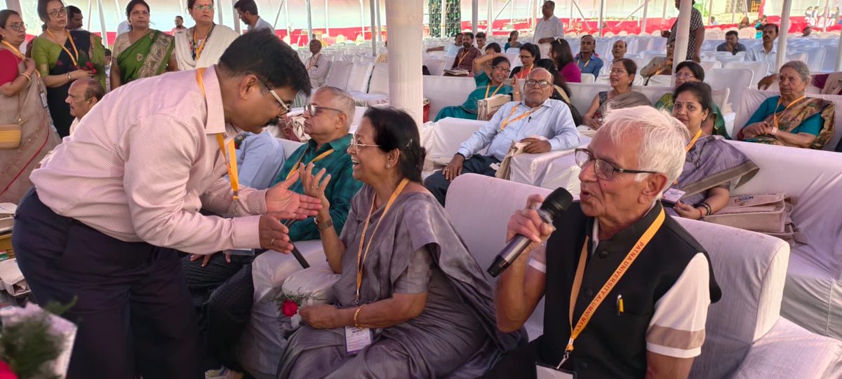 MdMoeezuddin's tweet photo. 🌿 “Returning to one’s university is like returning to a part of oneself that time can never erase.” 🌿
The Patna University Alumni Meet 2026 gave me that beautiful opportunity. https://t.co/xGLDndZBl4