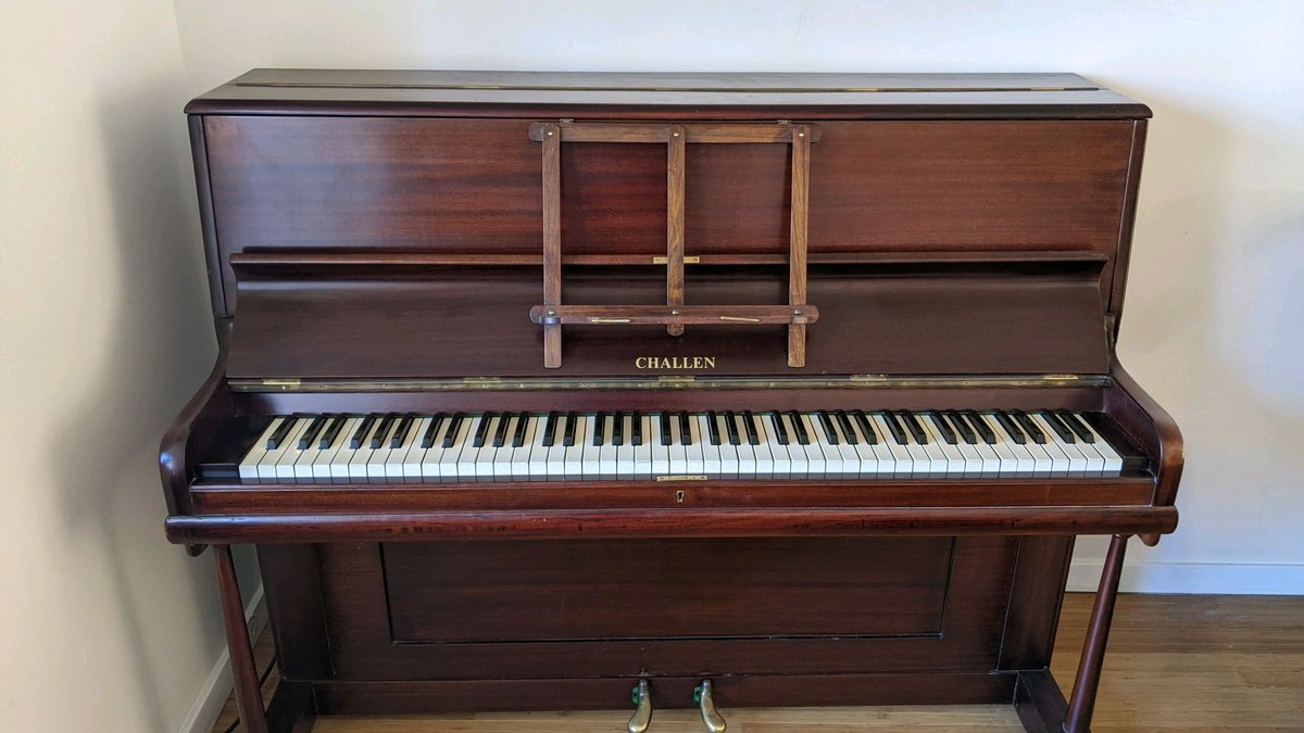 pianotunermjr's tweet photo. 🎹 🎵 Tuning a 1930s Challen Upright Piano in Horsehay Telford and Wrekin, Shropshire 🎹 🎵
https://t.co/3eKeqr7UlT
#horsehay #challen #telfordandwrekin #shropshire #pianotuner #pianotuning #piano #pianist #music #musicians #piamoteacher #classical #pianotuners https://t.co/V1a4P6gs4X