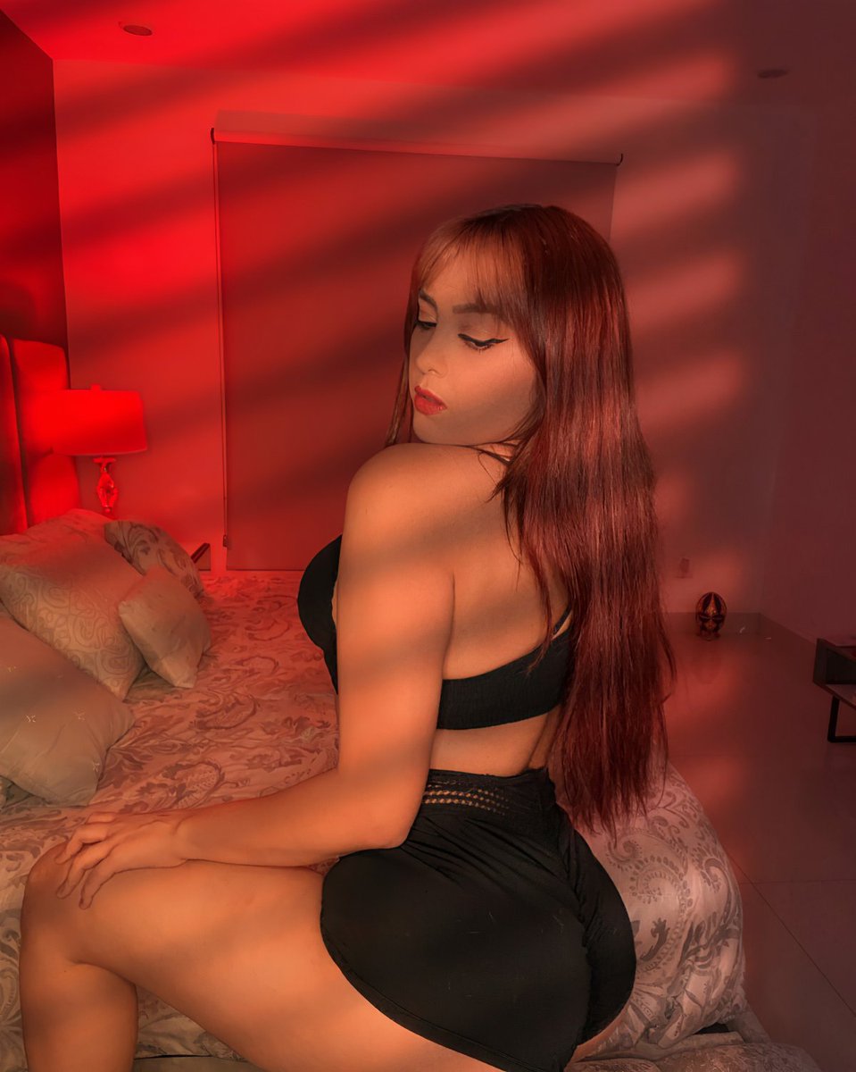 MiliShepen98683's tweet photo. Hola bebés✨
Mami está buscando a otra chica para pasarlo muy rico🔥
Todas las nenas manden dm o comenten🫶🏻
#frerol #stremer #arigamplays #chathot #puta #twich https://t.co/OzoMTKmfeH