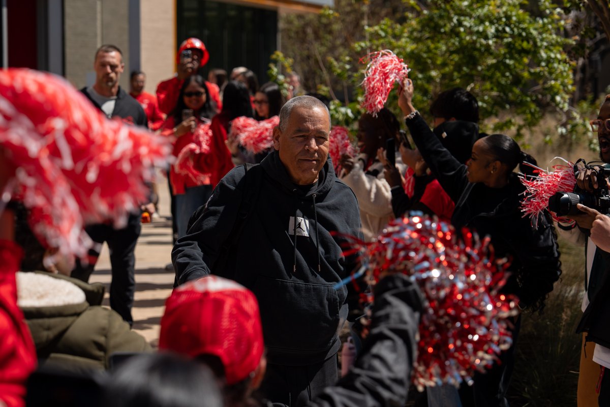 University of Houston tweet media