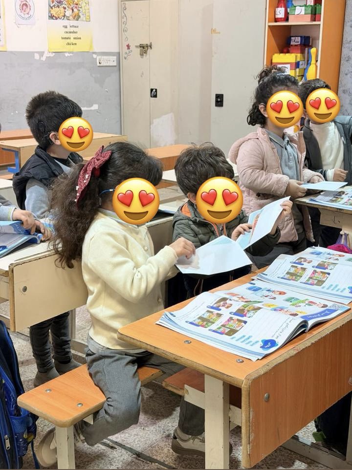 perozifdn's tweet photo. دابەشکردنی جەژنانە بەسەر ۱٤٠ قوتابی پەیمانگای هیوای نابیستان لە هەولێر .
#RamadhanJar #jazhnana https://t.co/JL3COk3FLW