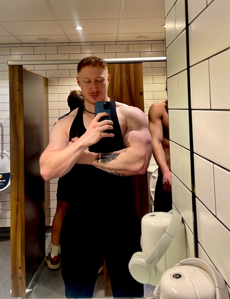 james 🤠 tweet media