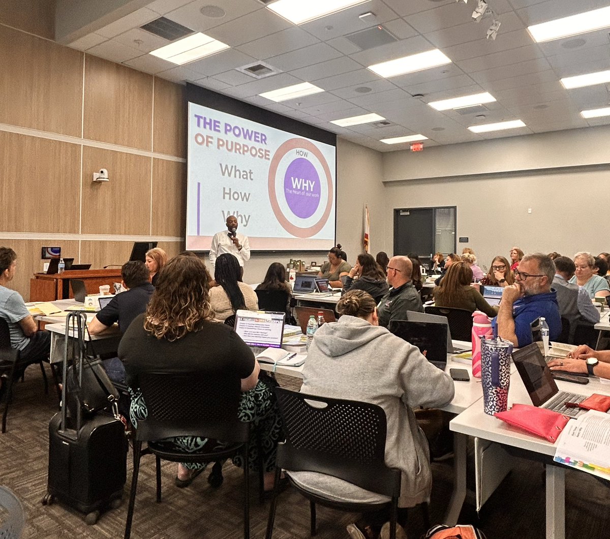 Jen Minor tweet media