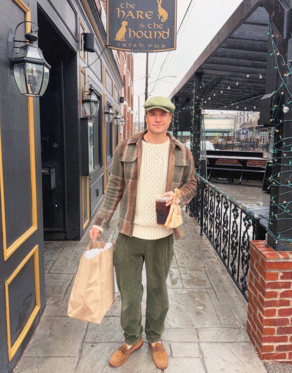 ▼ Kiel James Patrick tweet media