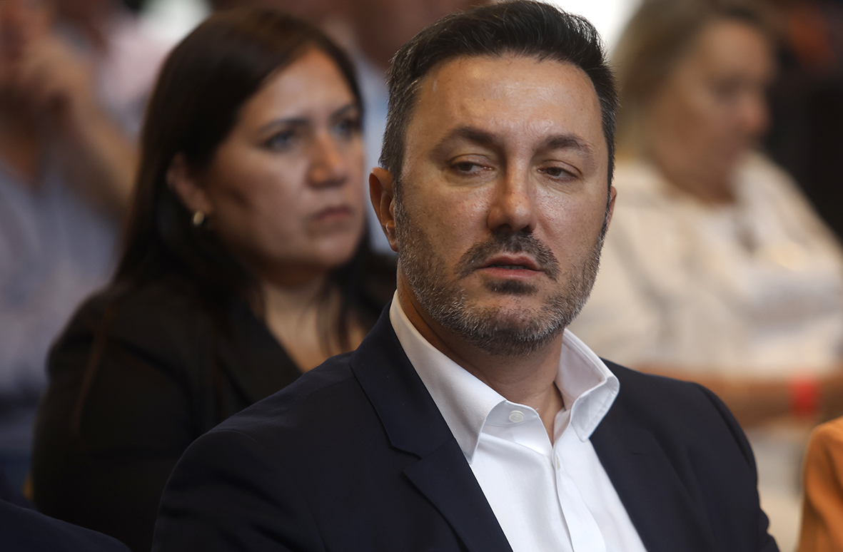 biencuyano's tweet photo. OTRA DENUNCIA PENAL CONTRA PETRI

Lourdes Arrieta denunció penalmente a Luis Petri por administración fraudulenta, malversación de fondos públicos y abandono de persona ante falta de medicamentos esenciales (insulina, oncológicos)

➡️https://t.co/4bk9querMg https://t.co/p1mAvSAimL