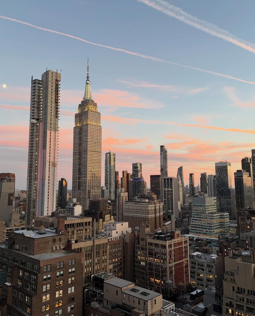 shot on iphone  tweet media